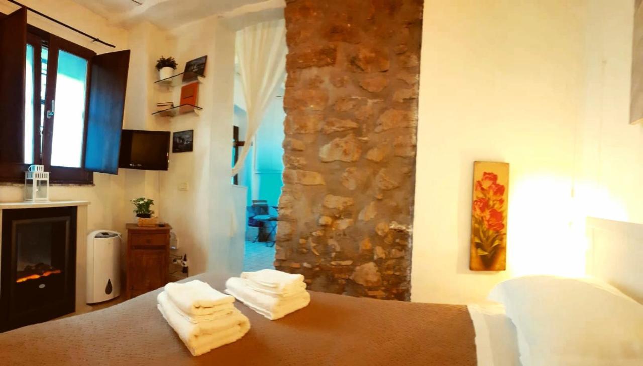 Casetta Nel Borgo Olevano Romano Exteriör bild